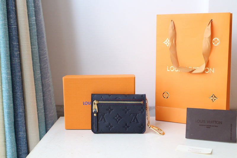 Luxurious Totes - Latest - 854