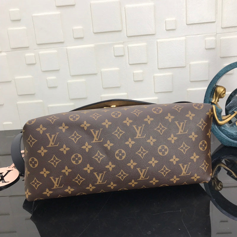 Luxurious Totes - Latest - 1354