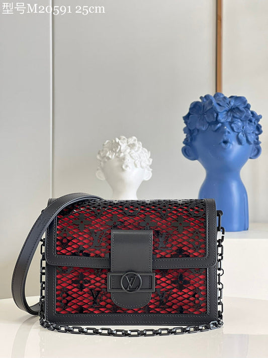 LOV - Luxurious Totes - 1697