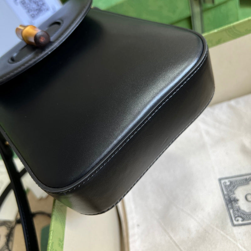GUI - Luxurious Totes - 841
