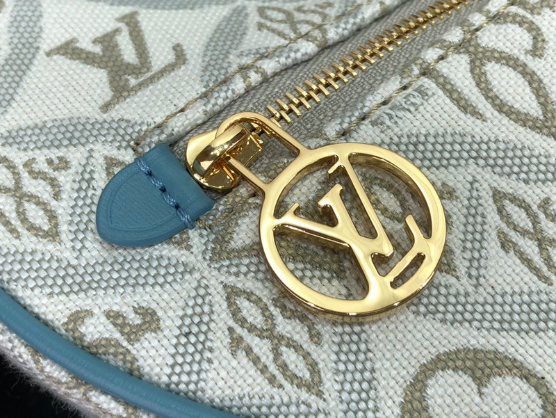 LOV - Luxurious Totes - 2103