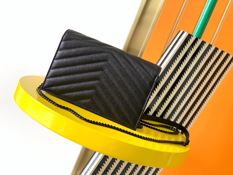 Luxurious Totes - Latest - 8090