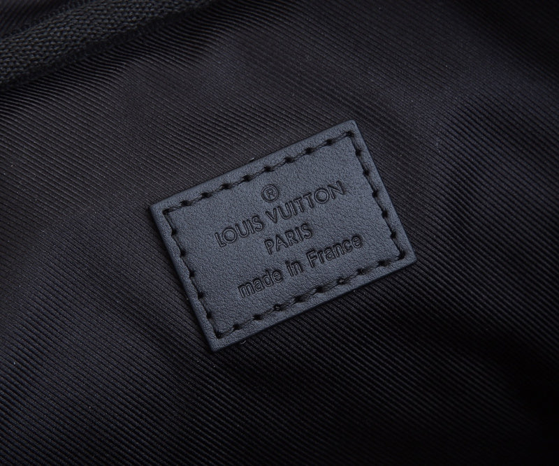 LOV - Luxurious Totes - 1660