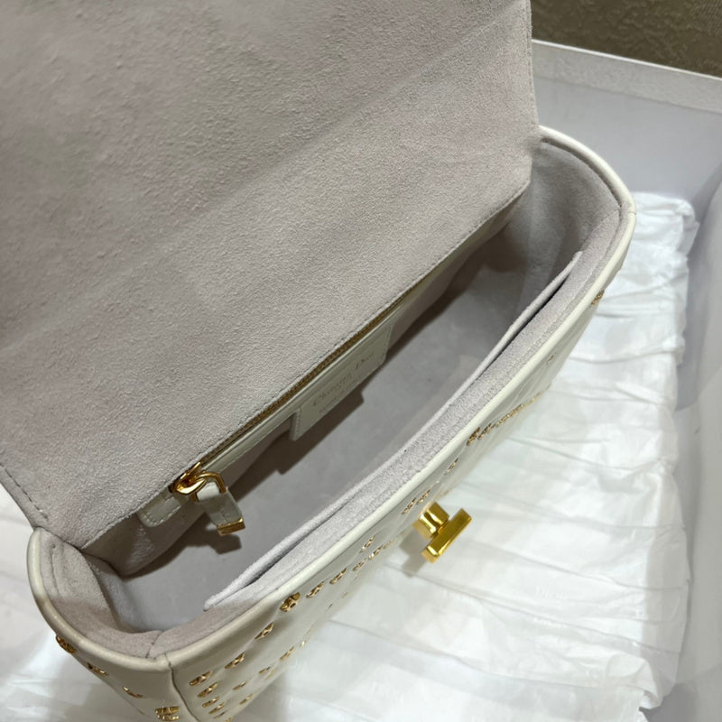 Luxurious Totes - Latest - 6212