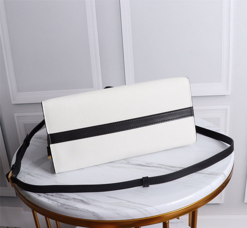 PDA2 Bags - Luxurious Bags  069