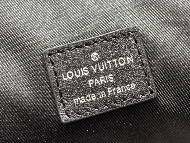 LOV - Luxurious Totes - 2244