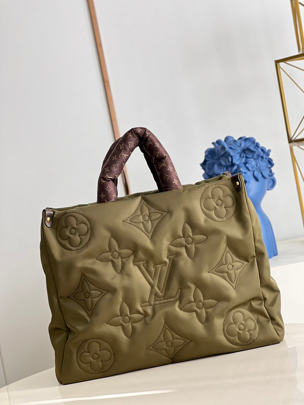 LOV - Luxurious Totes - 2117