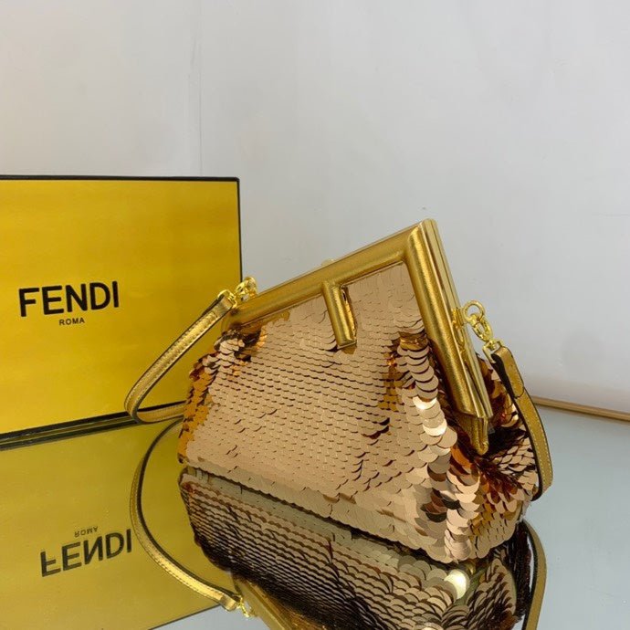 Luxurious Totes - Latest - 11373