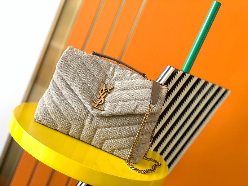 Luxurious Totes - Latest - 8609
