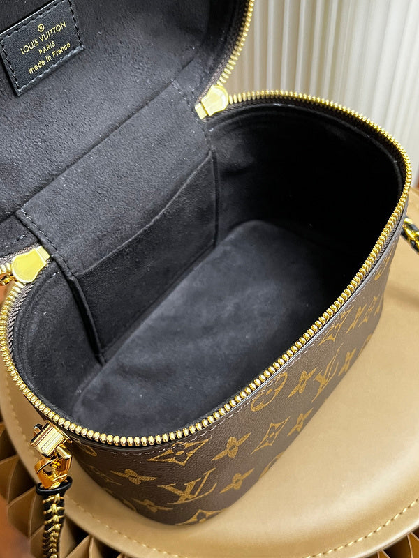 LOV - Luxurious Totes - 1001