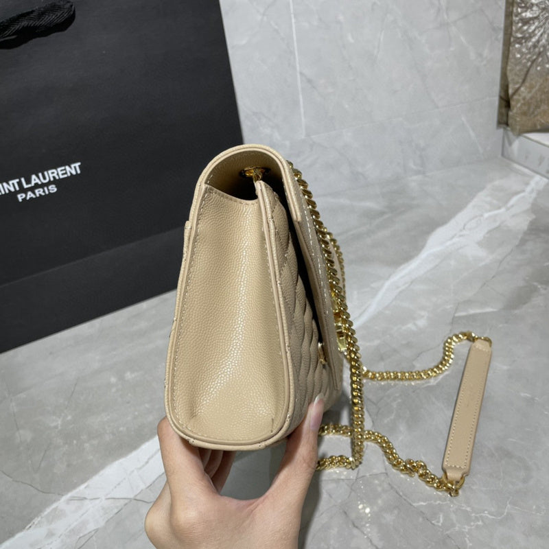 Luxurious Totes - Latest - 8821