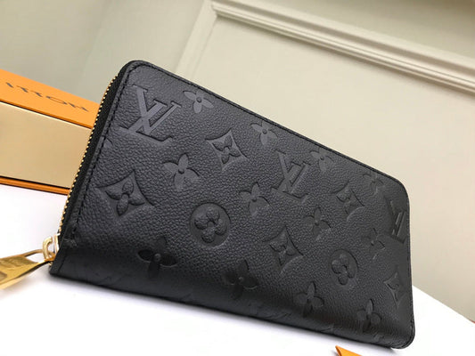 Luxurious Totes - Latest - 741