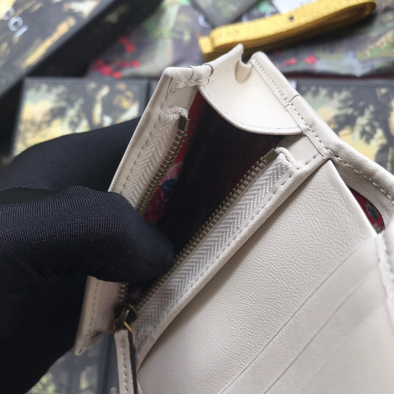 Luxurious Totes - Latest - 7611