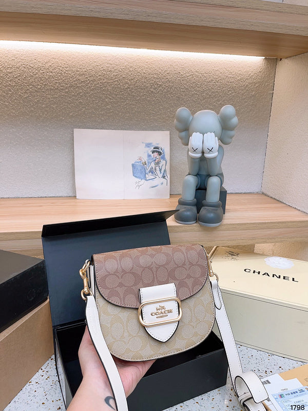 Luxurious Totes - CCH2 Bags - 006