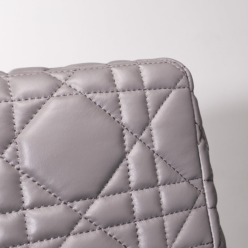 Luxurious Totes - Latest - 6288