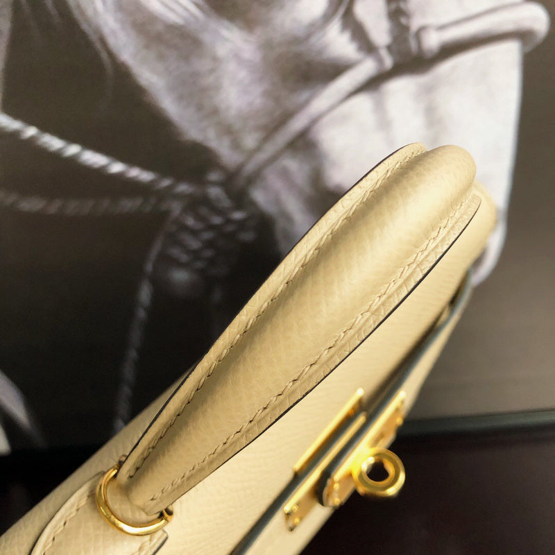 Luxurious Totes - Latest - 6888