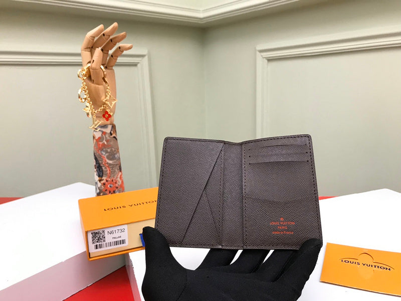 Luxurious Totes - Latest - 681