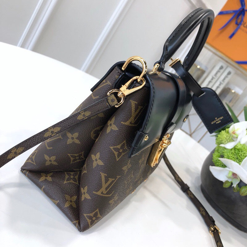Luxurious Totes - Latest - 2649