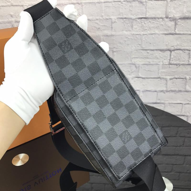 LOV - Luxurious Totes - 2682