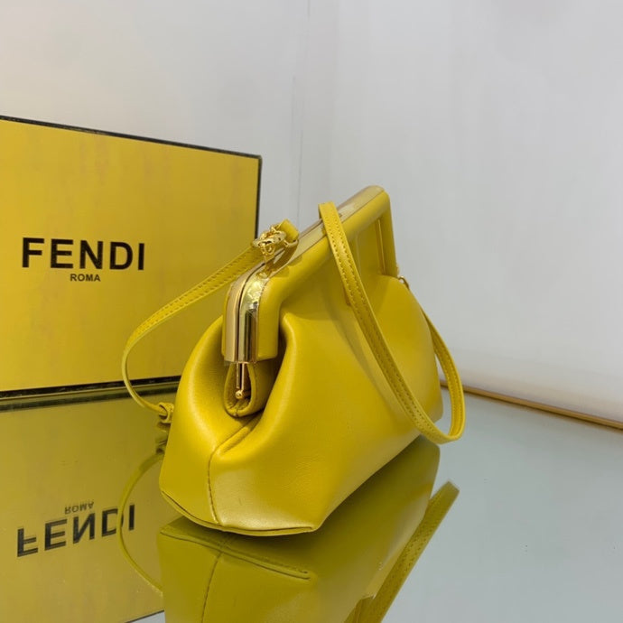 Luxurious Totes - Latest - 11404