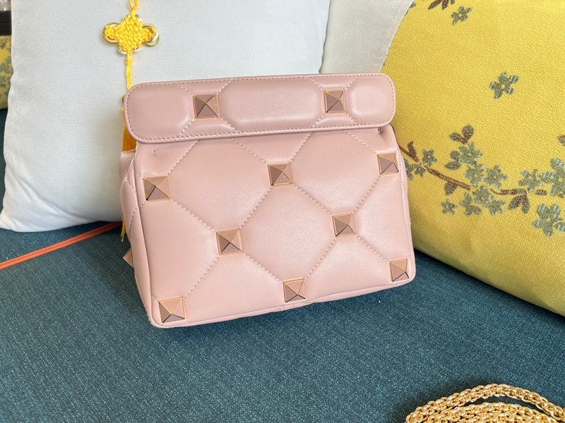 Luxurious Totes - Latest - 4444