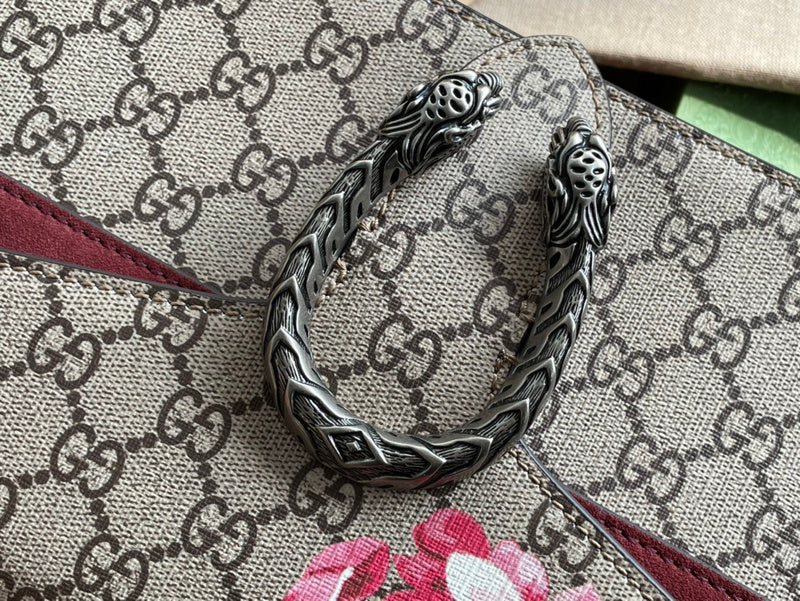 GUI - Luxurious Totes - 1194