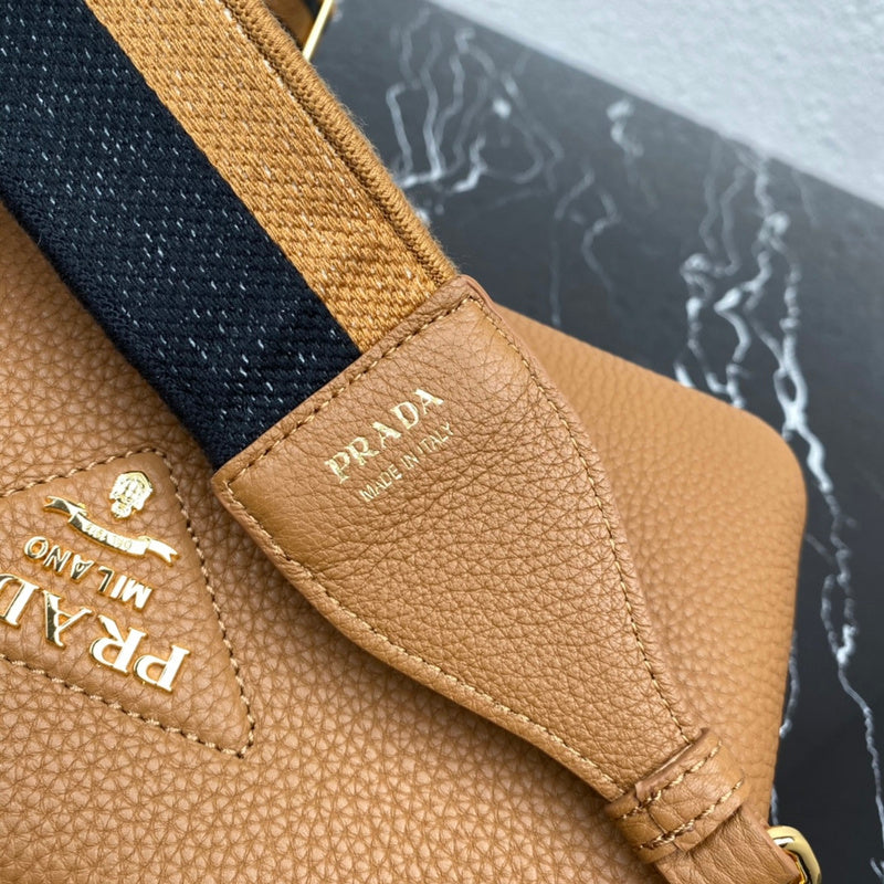 PDA - Luxurious Totes - 060