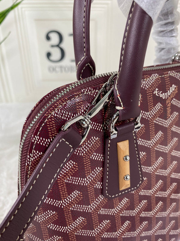 Lux-Totes - GOD Bags - 135