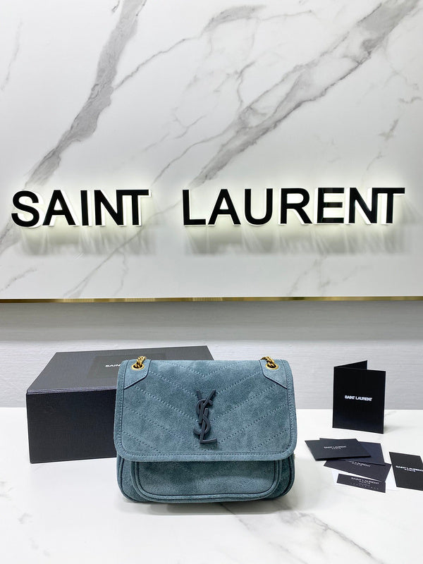 Luxurious Totes - Latest - 8702