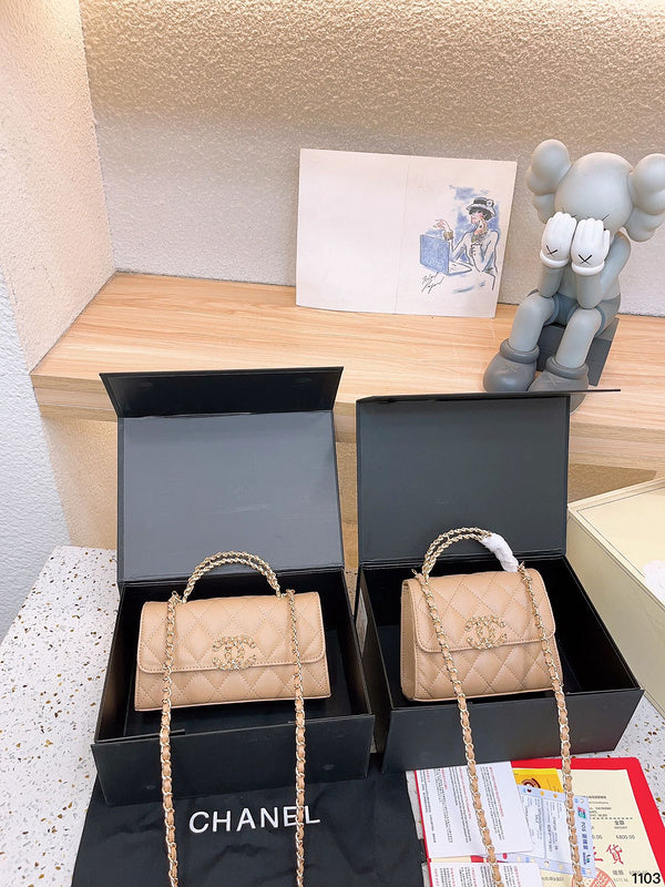 Luxurious Totes - CNL3 Bags - 104