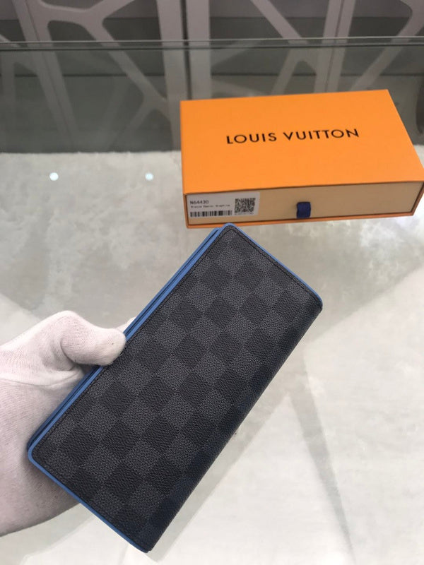 LOV - Luxurious Totes - 2301