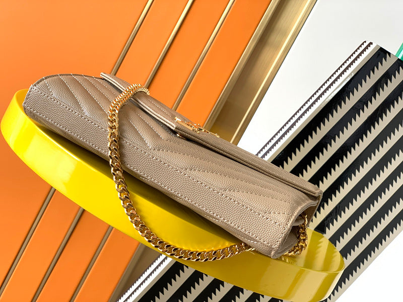 Luxurious Totes - Latest - 8653