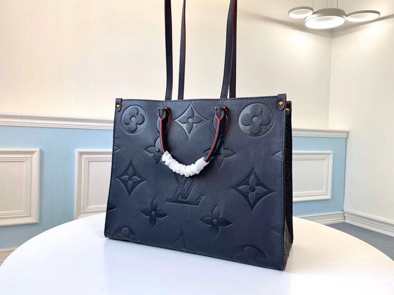 LOV - Luxurious Totes - 2665