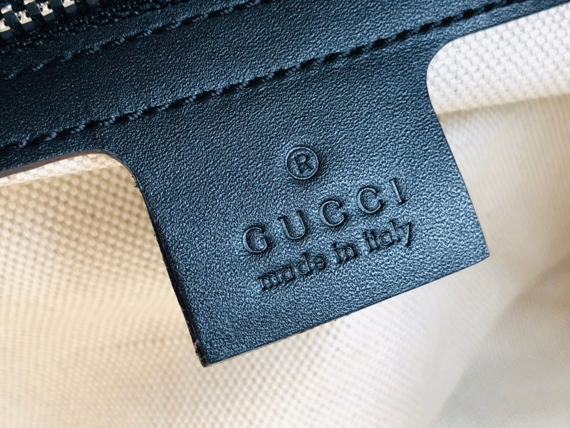 GUI - Luxurious Totes - 734