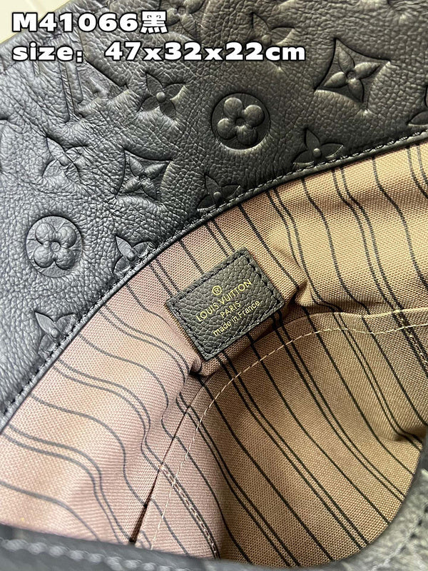 LOV - Luxurious Totes - 888