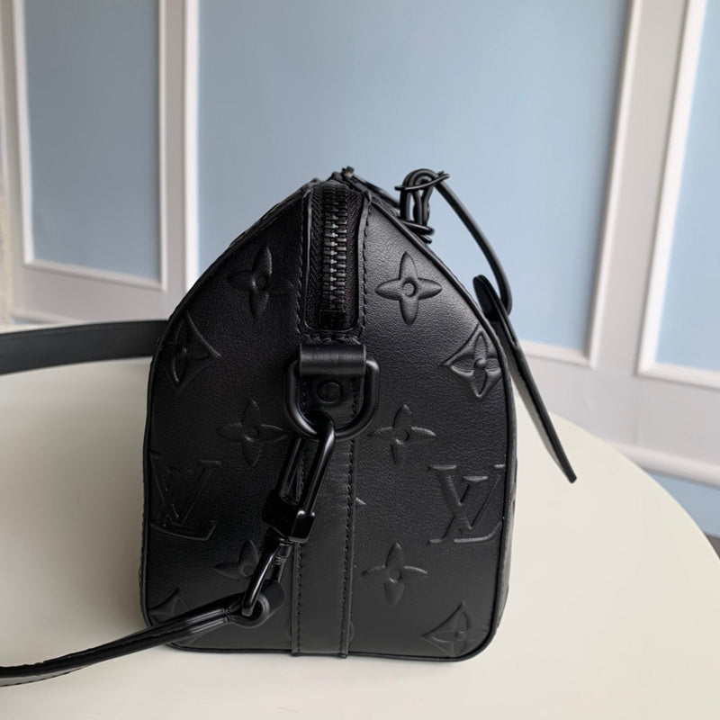 LOV - Luxurious Totes - 2377