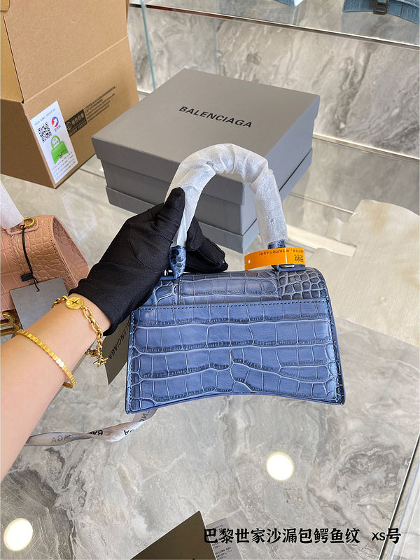 Luxurious Totes - BGA2 Bags - 096