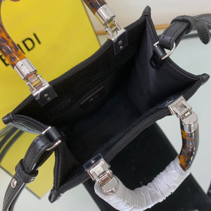 Luxurious Totes - Latest - 11435