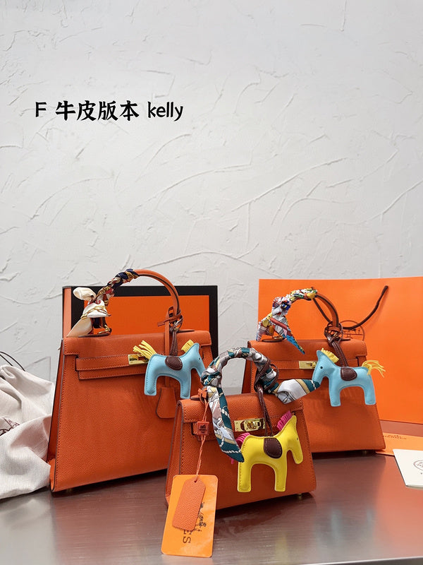 Luxurious Totes - HMS3 Bags - 001