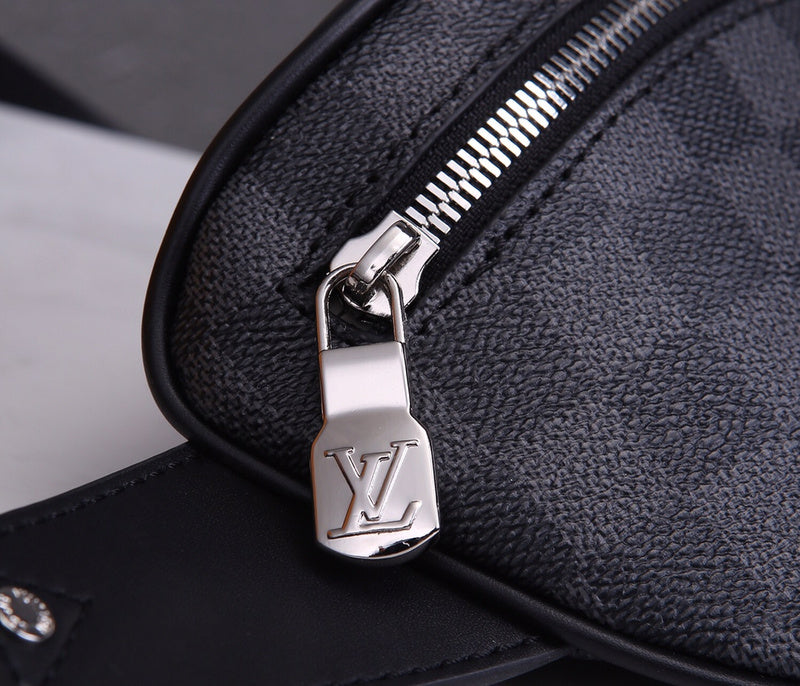 LOV - Luxurious Totes - 2184