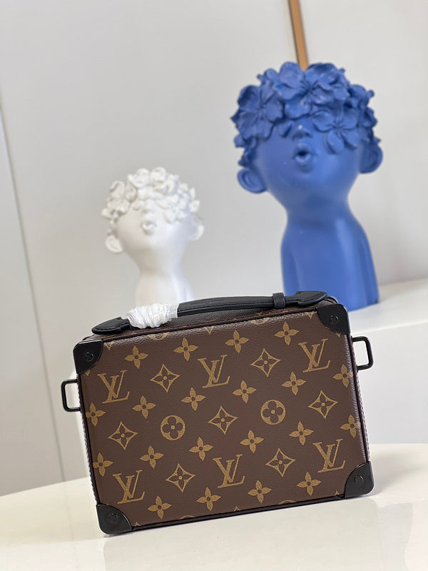 LOV - Luxurious Totes - 1797