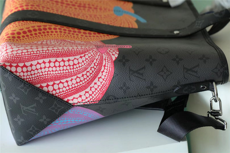 Lux-Totes - LOV Bags - 445