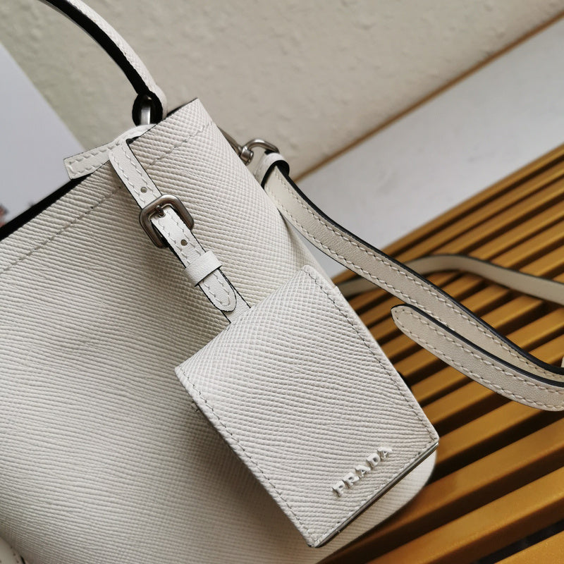 PDA2 Bags - Luxurious Bags  094