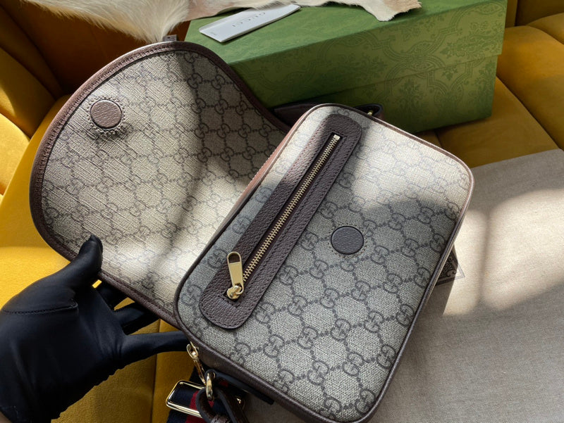 GUI - Luxurious Totes - 012