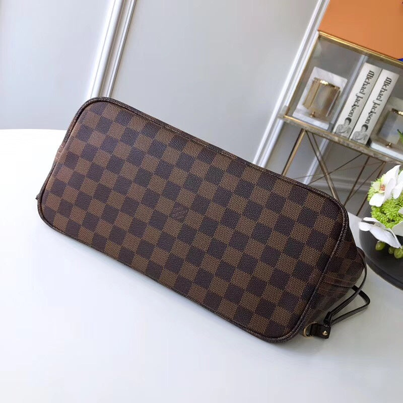 LOV - Luxurious Totes - 2757