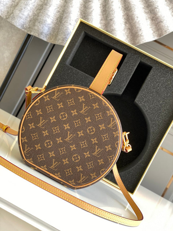 LOV - Luxurious Totes - 1831