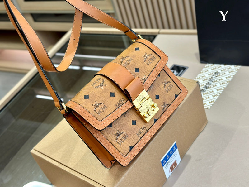 Luxurious Totes - CMM Bags - 005