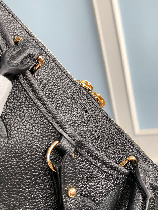 LOV - Luxurious Totes - 263