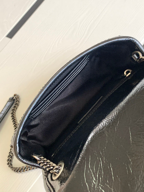 Luxurious Totes - Latest - 8621