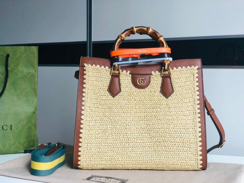 GUI - Luxurious Totes - 633